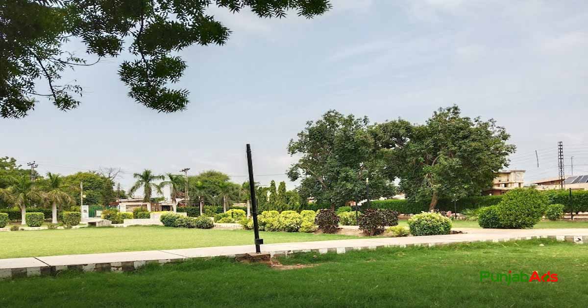 Top 10 Parks in Jam Sahib