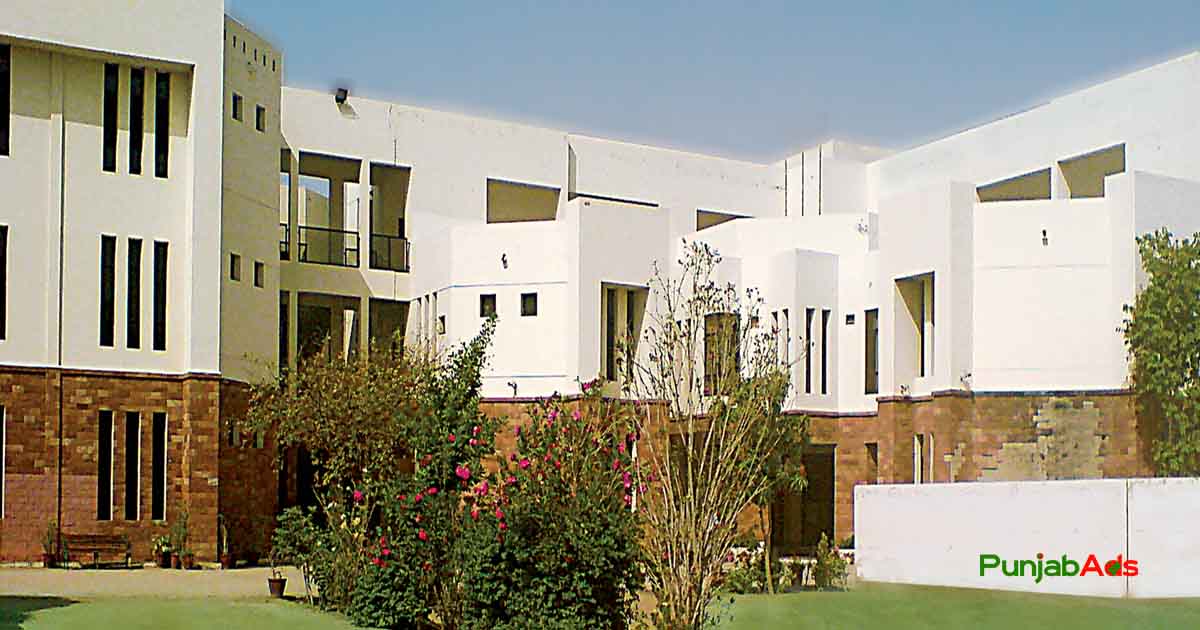 Top 10 Colleges in Qasimbad